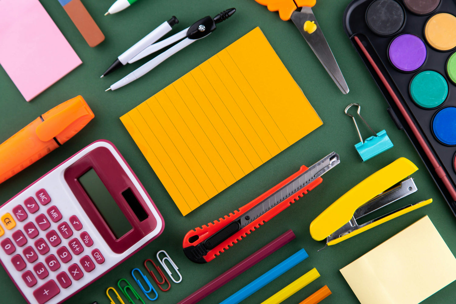 Various stationary neatly organised together